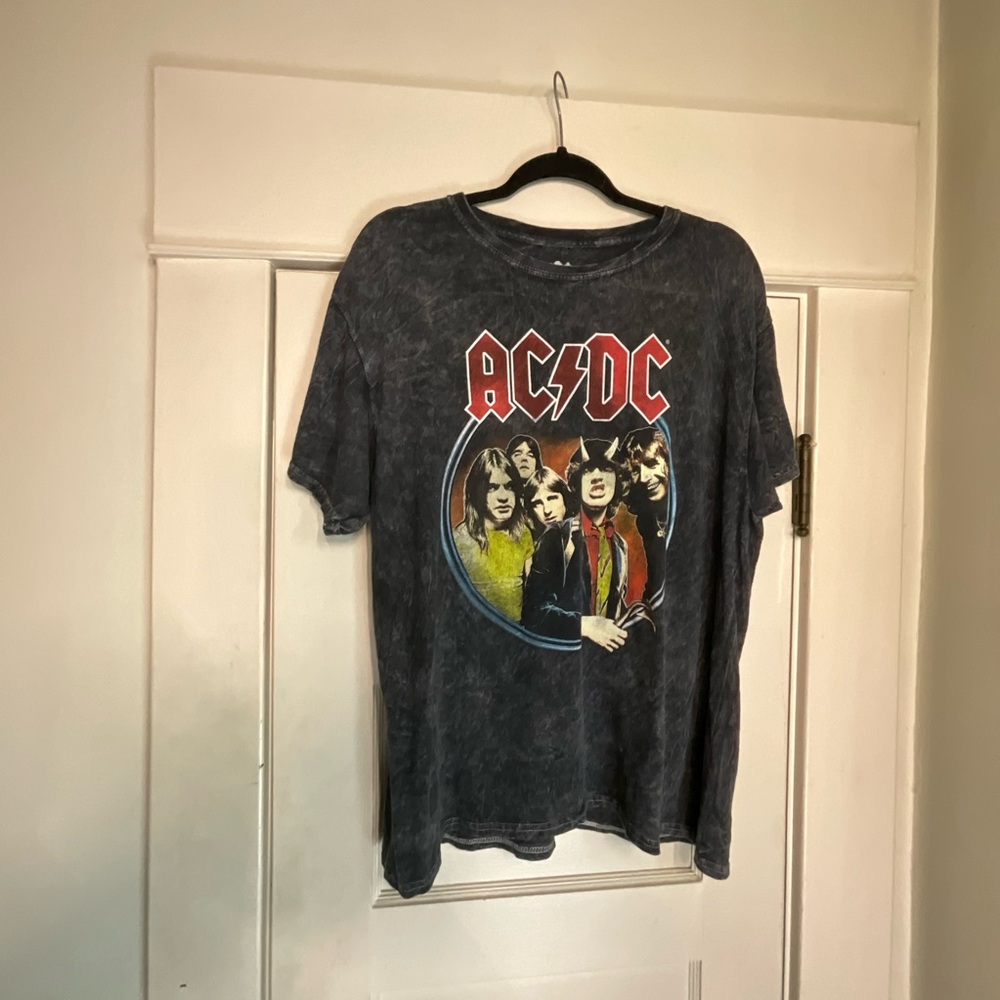 AC/DC Mineral Wash Highway to Hell Tee